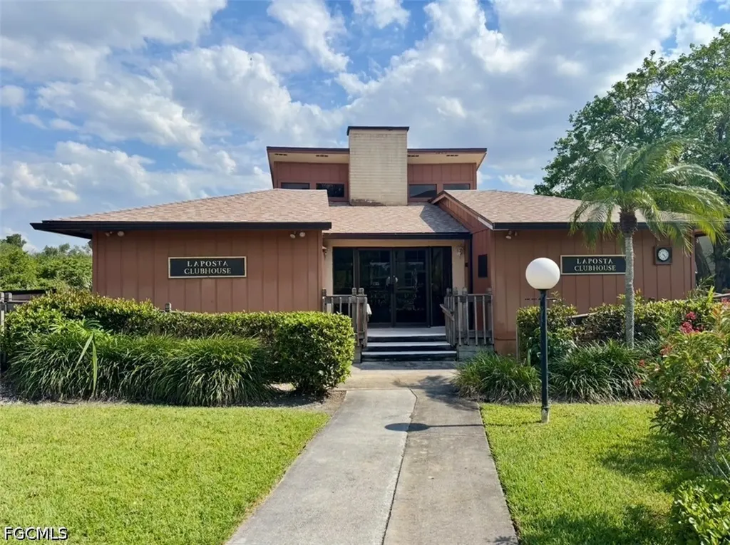 15451 Crystal Lake Drive North Fort Myers FL 33917