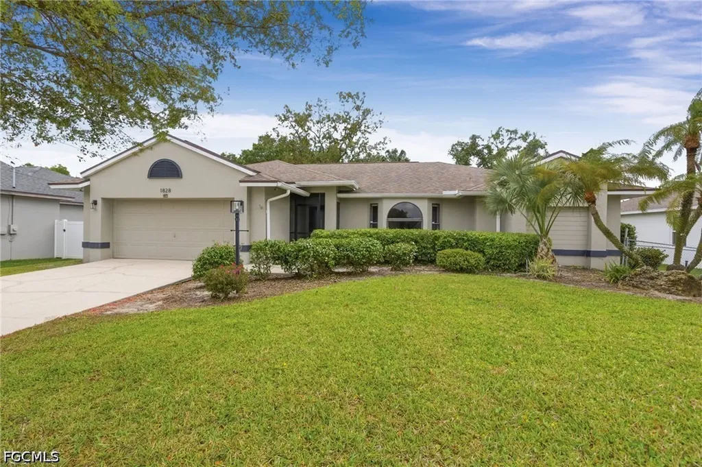 1828 SW 18th Terrace Cape Coral FL 33991