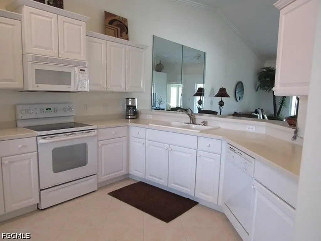 10537 Washingtonia Palm Way Fort Myers FL 33966