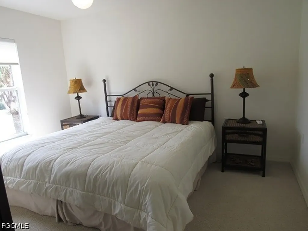 10537 Washingtonia Palm Way Fort Myers FL 33966