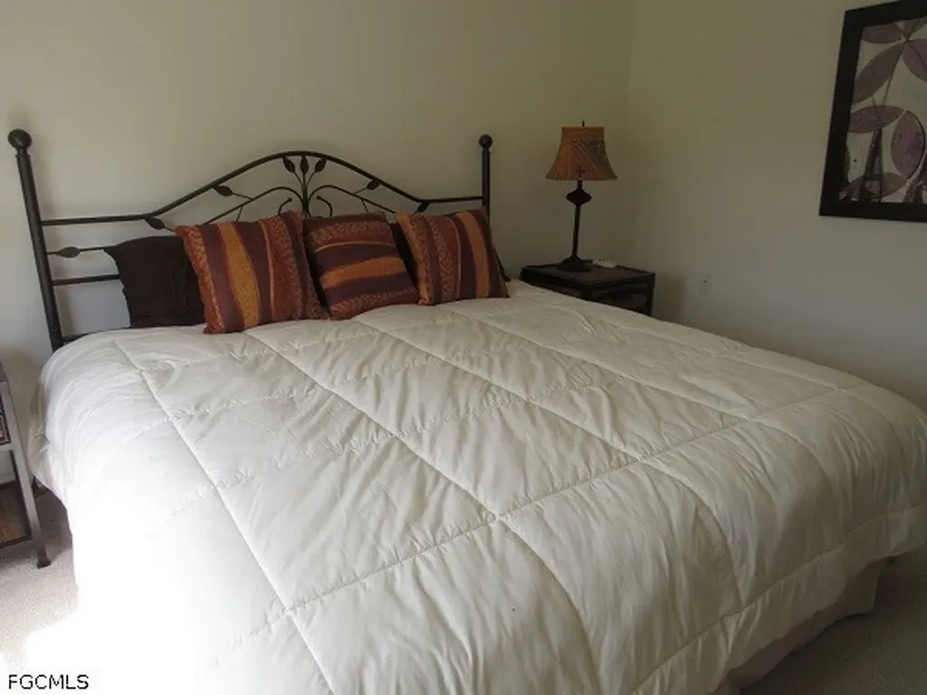 10537 Washingtonia Palm Way Fort Myers FL 33966