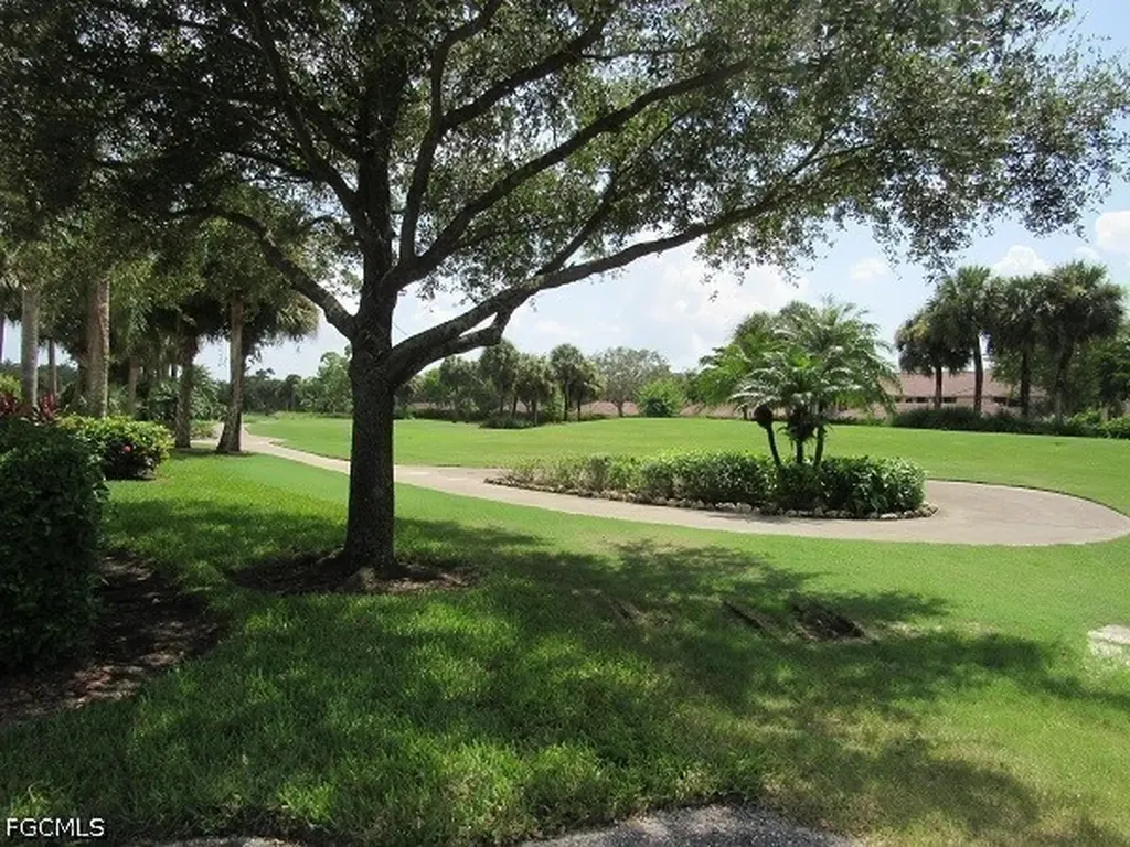 10537 Washingtonia Palm Way Fort Myers FL 33966
