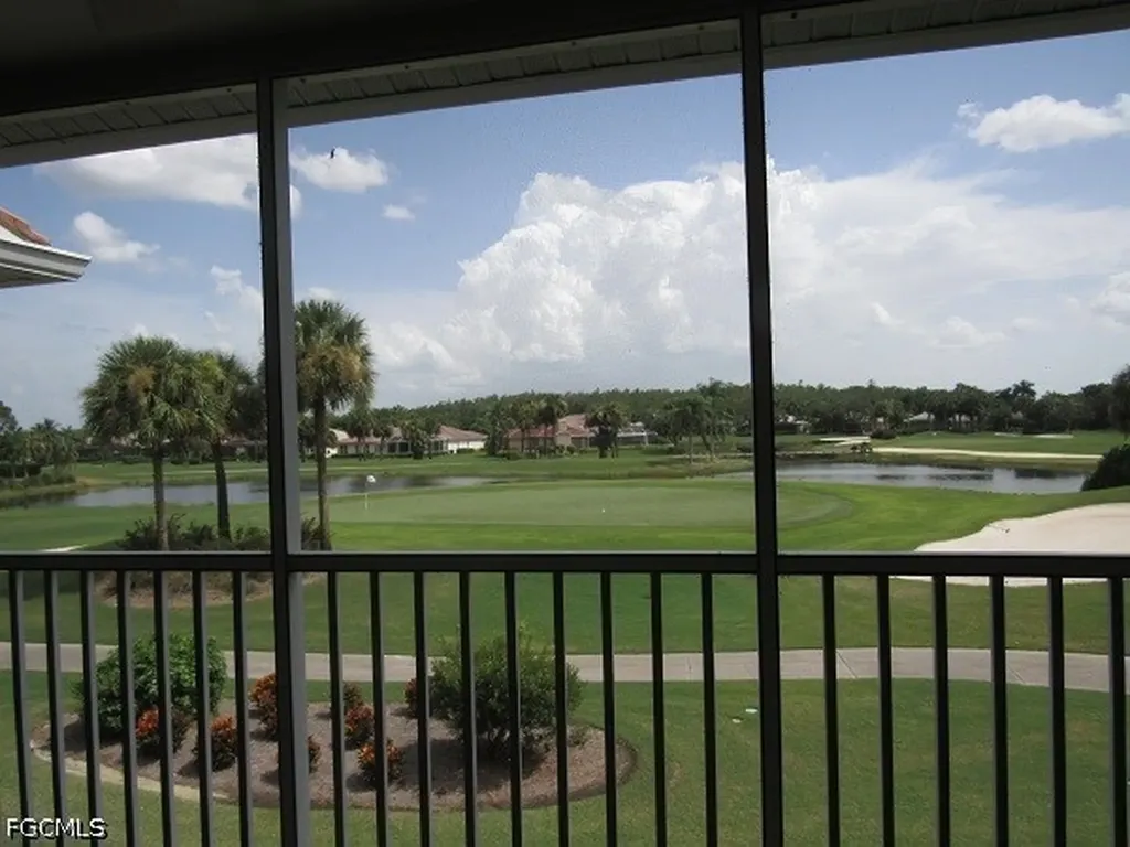10537 Washingtonia Palm Way Fort Myers FL 33966
