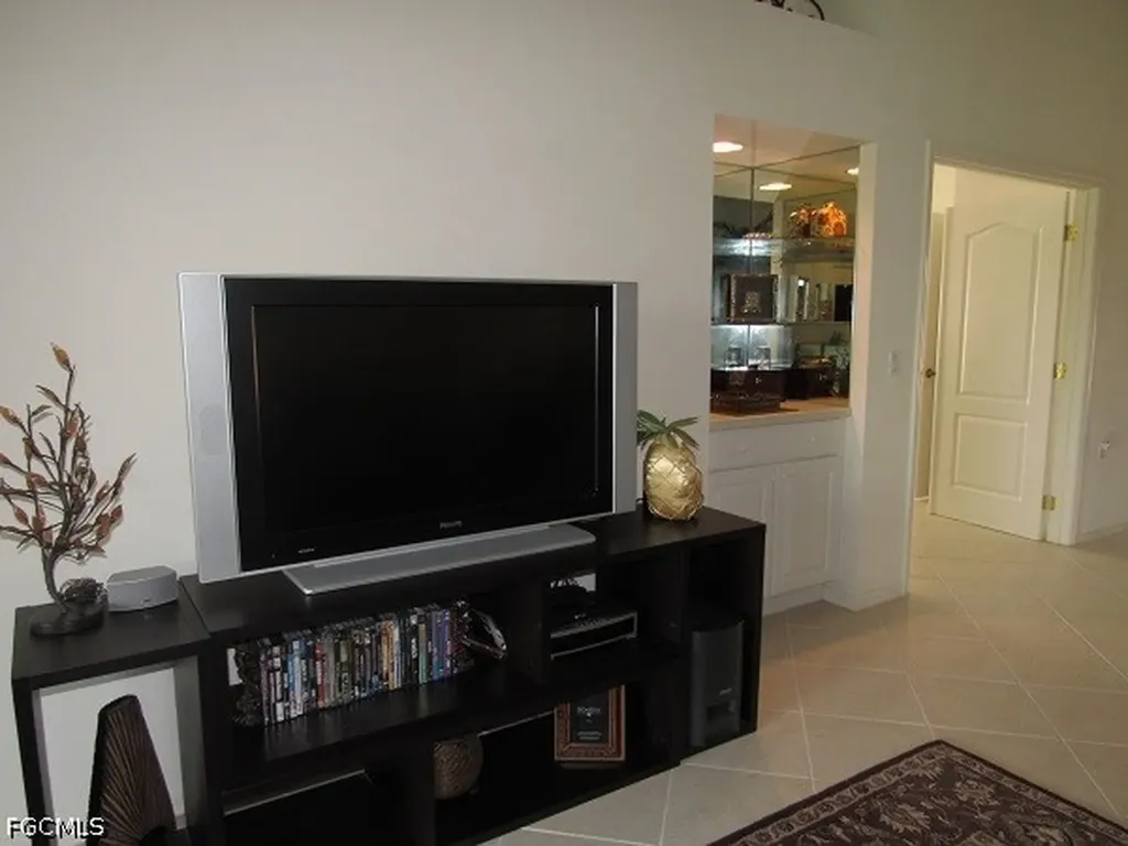 10537 Washingtonia Palm Way Fort Myers FL 33966