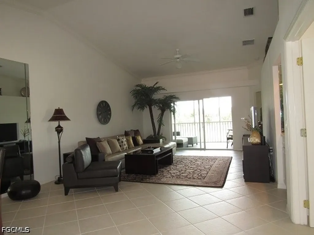 10537 Washingtonia Palm Way Fort Myers FL 33966