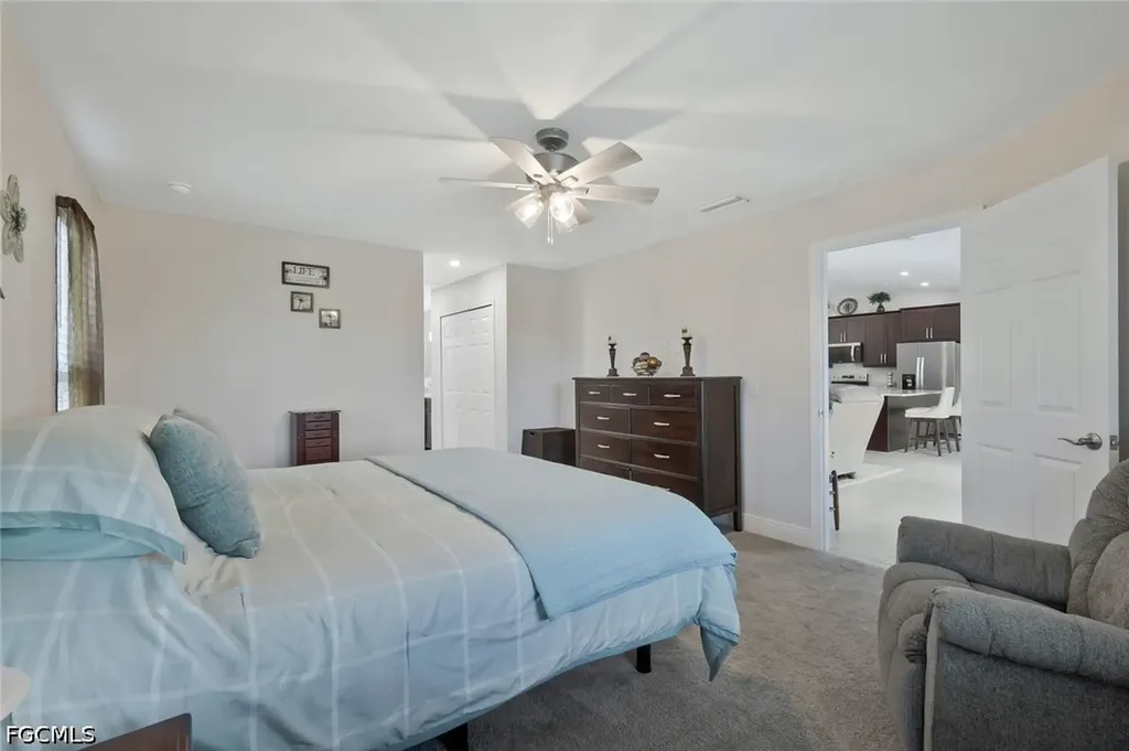 2519 NE 5th Place Cape Coral FL 33909