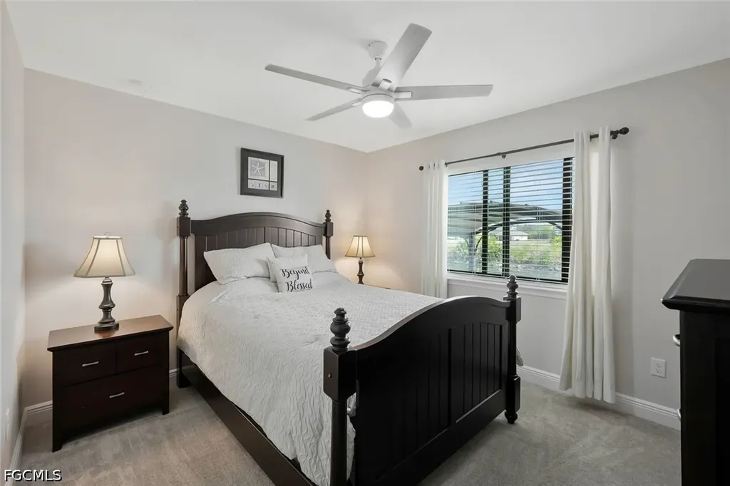 2519 NE 5th Place Cape Coral FL 33909