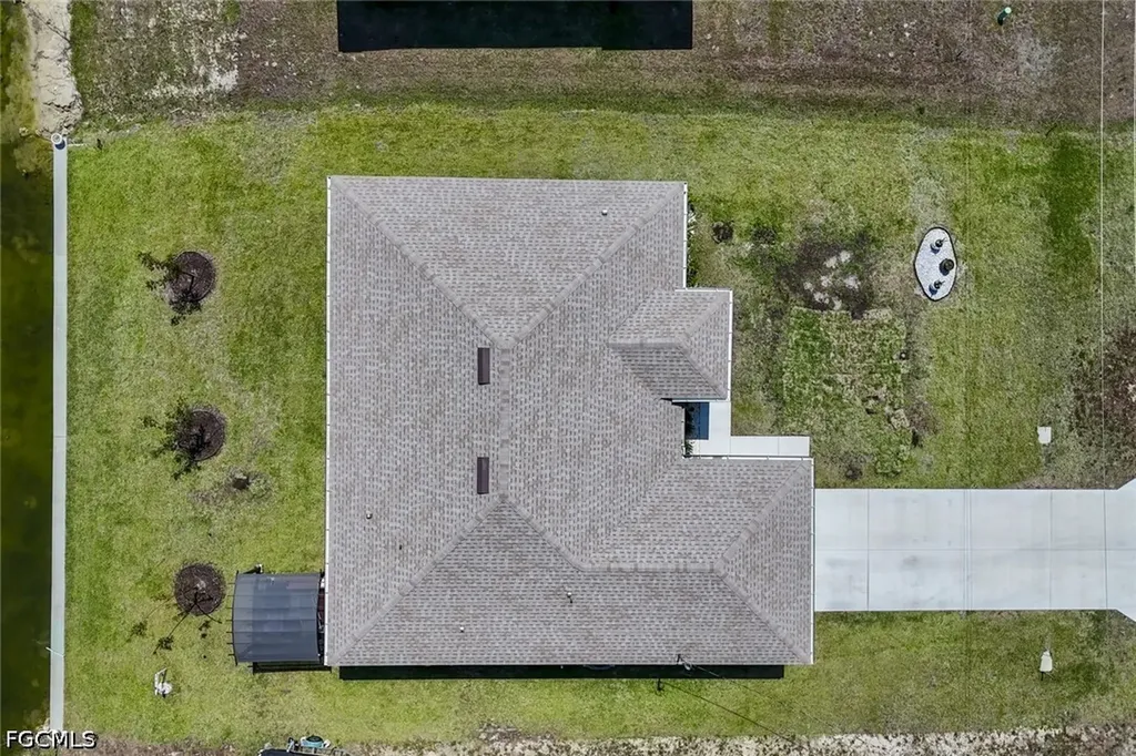 2519 NE 5th Place Cape Coral FL 33909