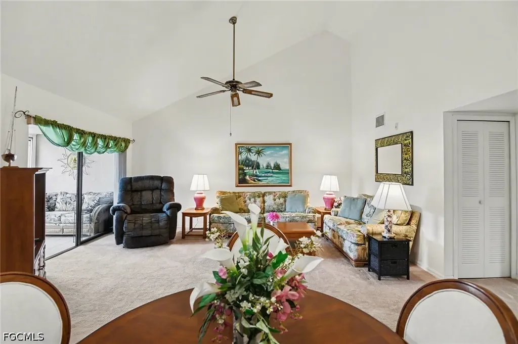 9652 Windsor Gardens Lane Fort Myers FL 33919