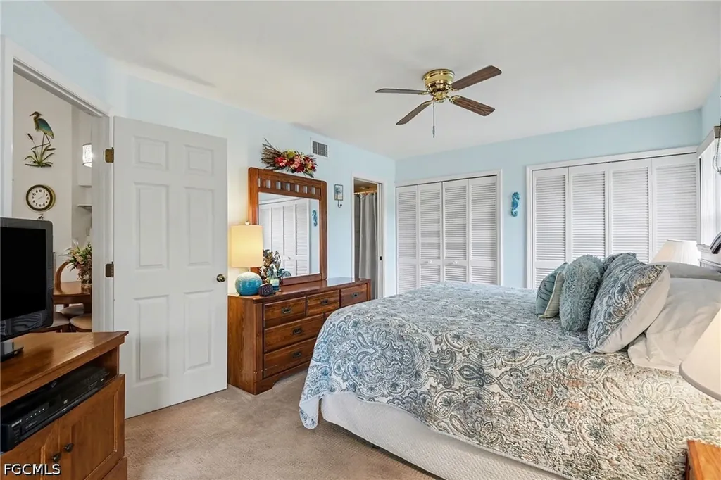 9652 Windsor Gardens Lane Fort Myers FL 33919