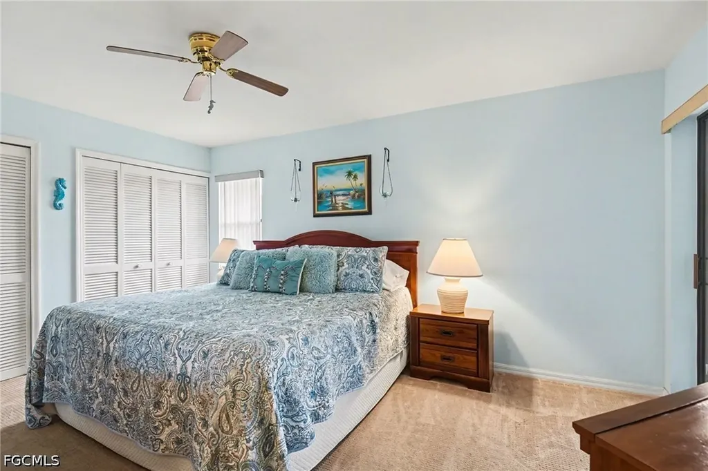 9652 Windsor Gardens Lane Fort Myers FL 33919