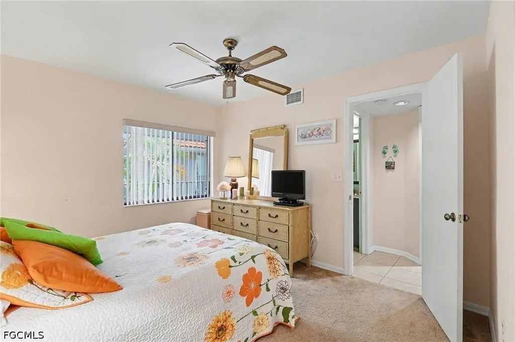 9652 Windsor Gardens Lane Fort Myers FL 33919
