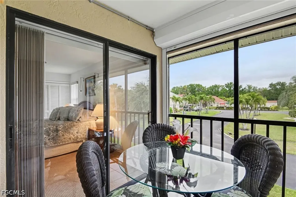 9652 Windsor Gardens Lane Fort Myers FL 33919