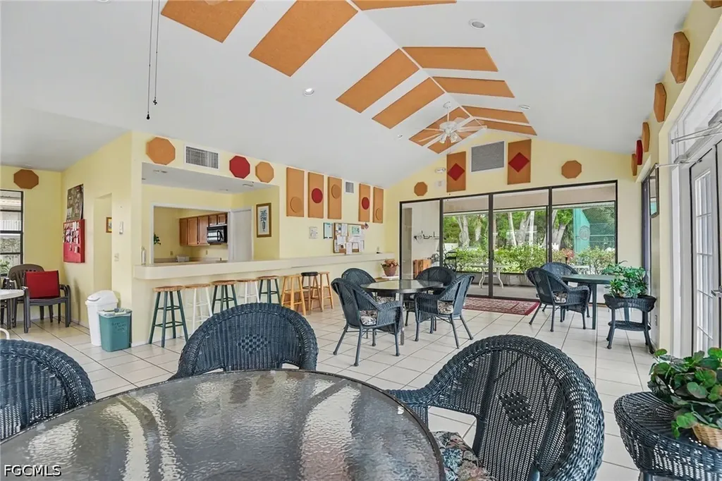 9652 Windsor Gardens Lane Fort Myers FL 33919