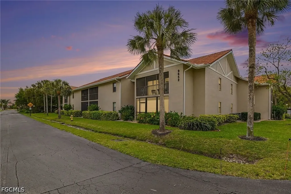 9652 Windsor Gardens Lane Fort Myers FL 33919