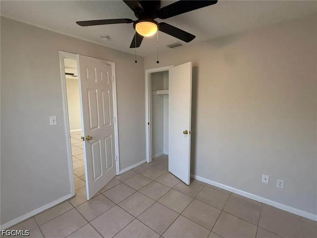 3307 SE 15th Place Cape Coral FL 33904