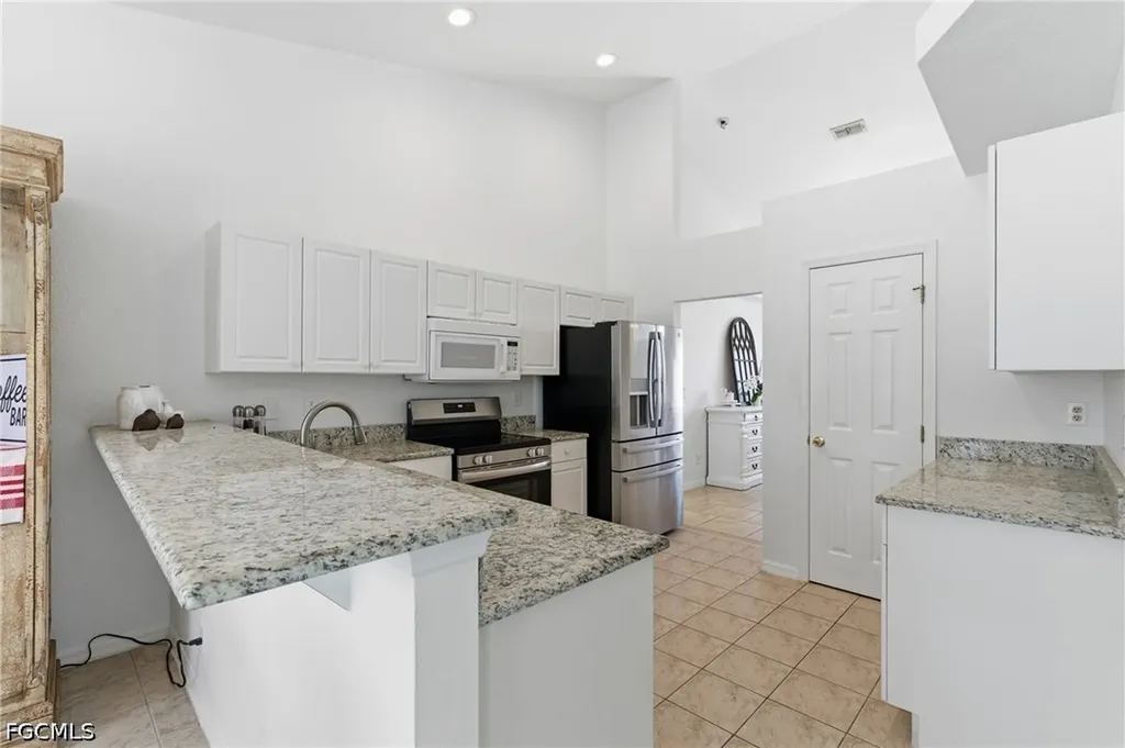 2105 SW 29th Terrace Cape Coral FL 33914