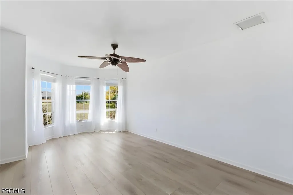 2105 SW 29th Terrace Cape Coral FL 33914