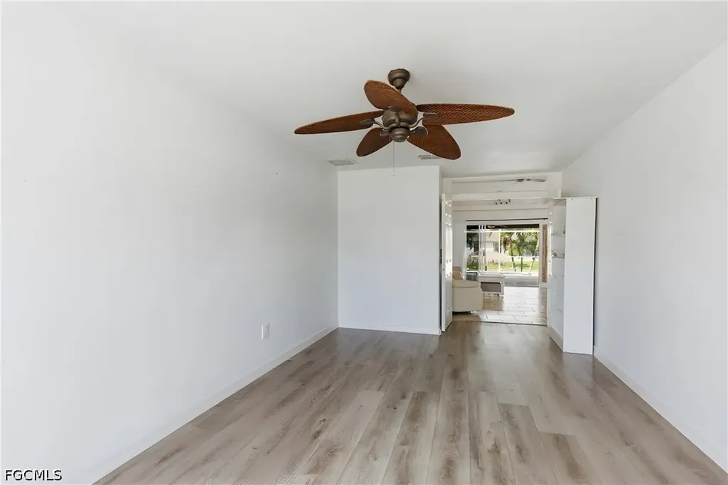 2105 SW 29th Terrace Cape Coral FL 33914