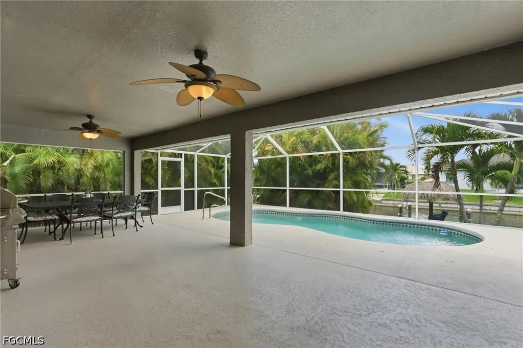 2105 SW 29th Terrace Cape Coral FL 33914
