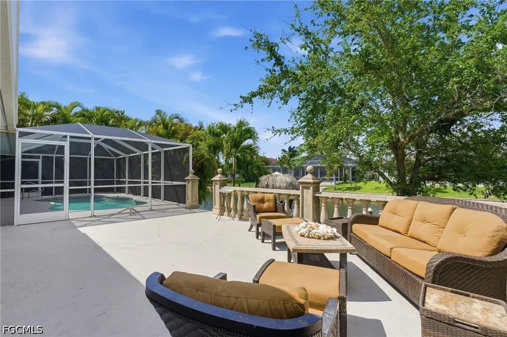2105 SW 29th Terrace Cape Coral FL 33914