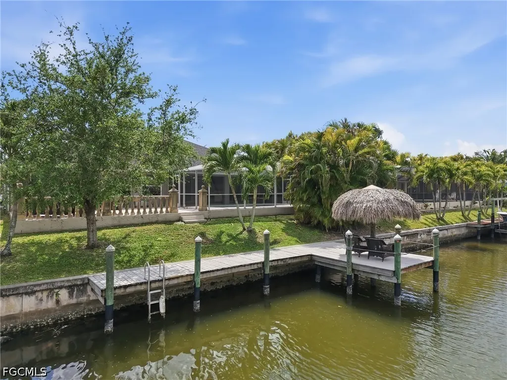 2105 SW 29th Terrace Cape Coral FL 33914