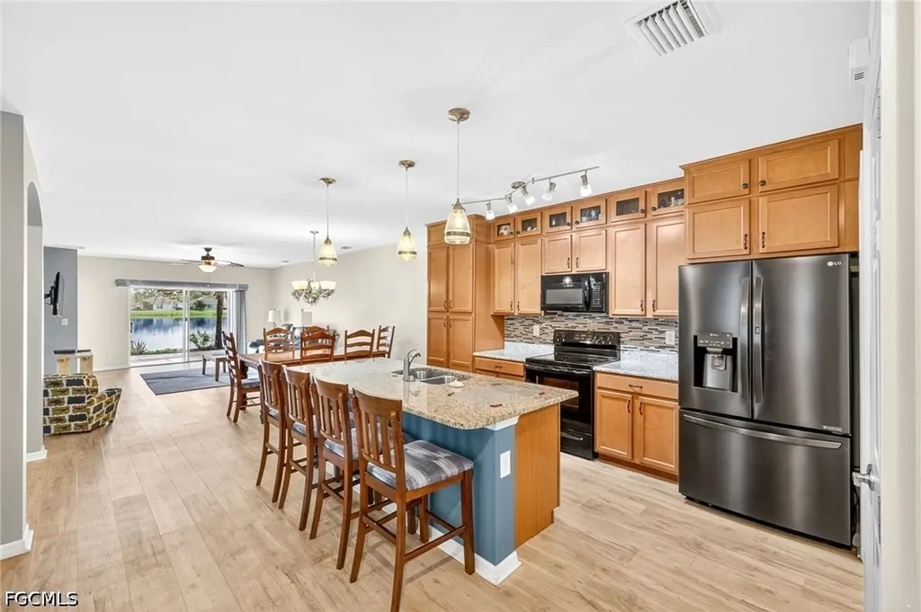 20038 Fiddlewood Avenue North Fort Myers FL 33917