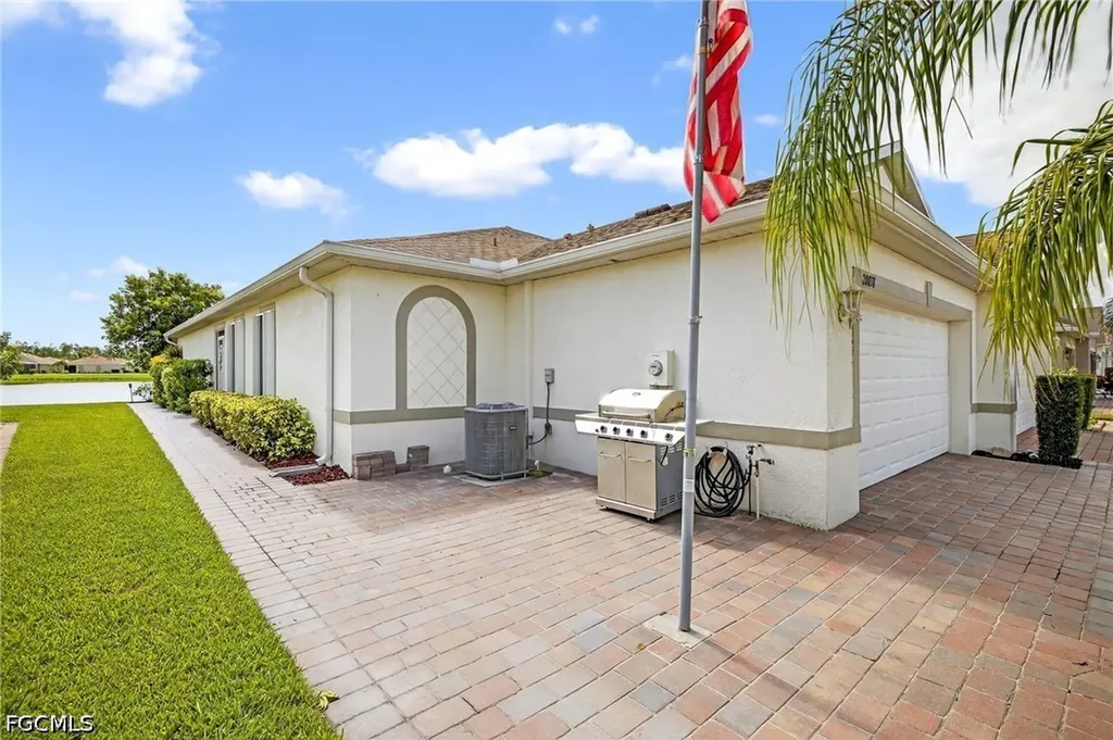 20038 Fiddlewood Avenue North Fort Myers FL 33917