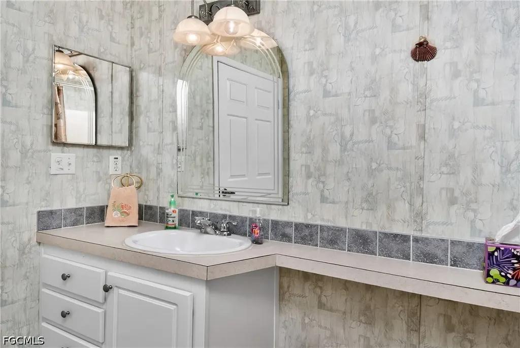 24437 Harborview Road Punta Gorda FL 33980