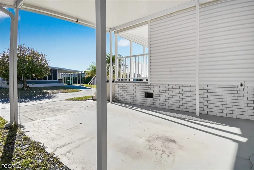 24437 Harborview Road Punta Gorda FL 33980