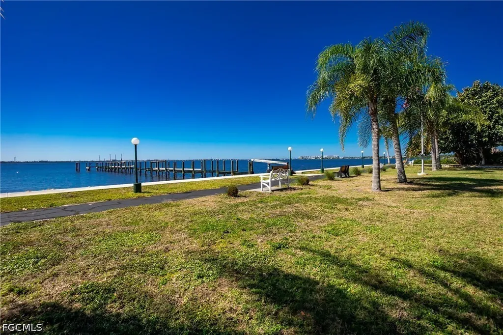24437 Harborview Road Punta Gorda FL 33980
