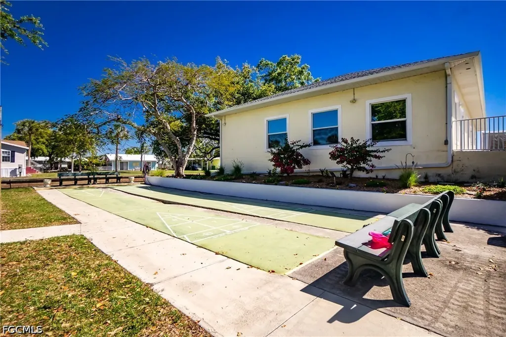 24437 Harborview Road Punta Gorda FL 33980