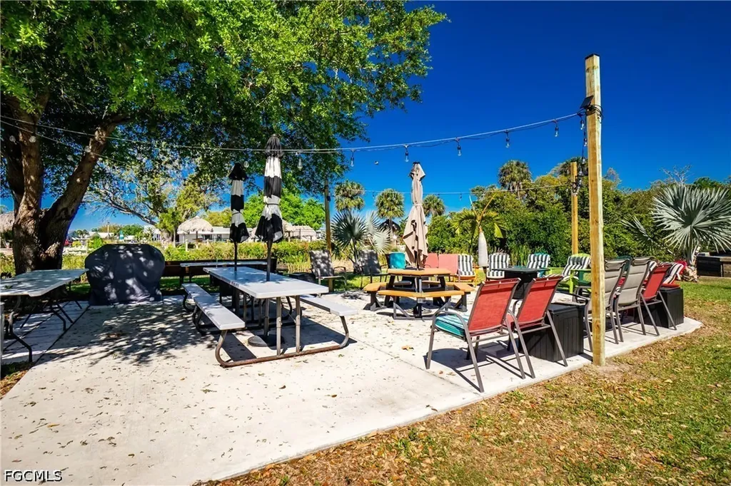 24437 Harborview Road Punta Gorda FL 33980