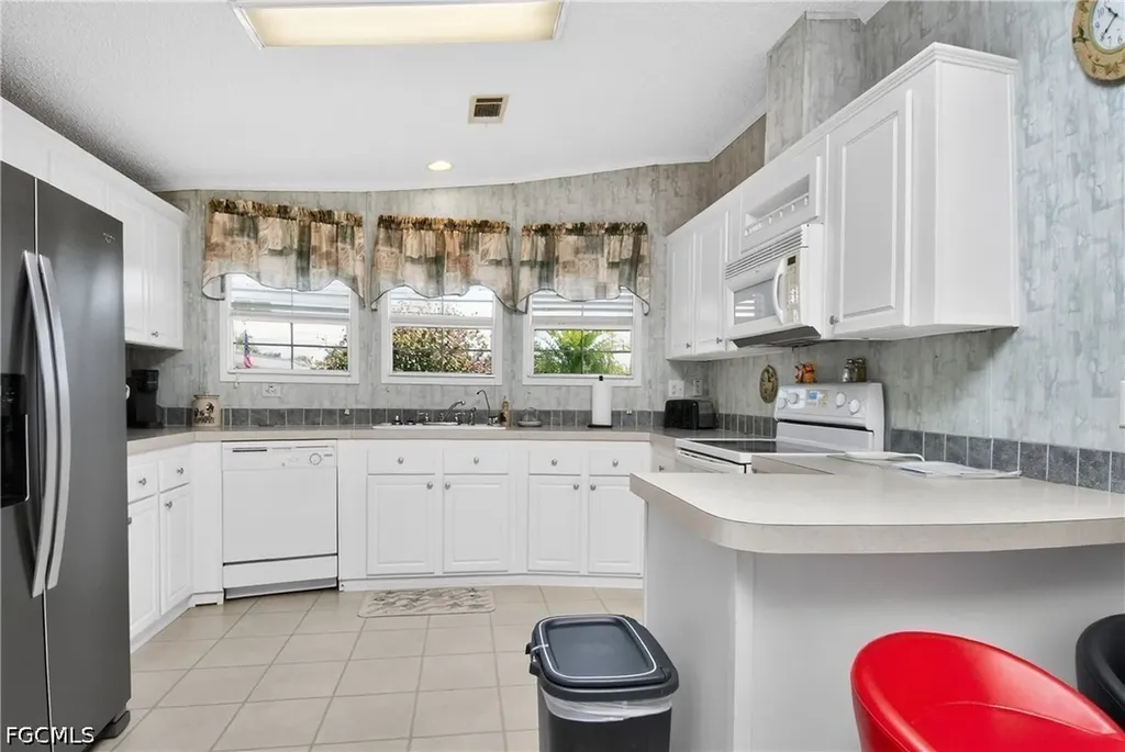 24437 Harborview Road Punta Gorda FL 33980