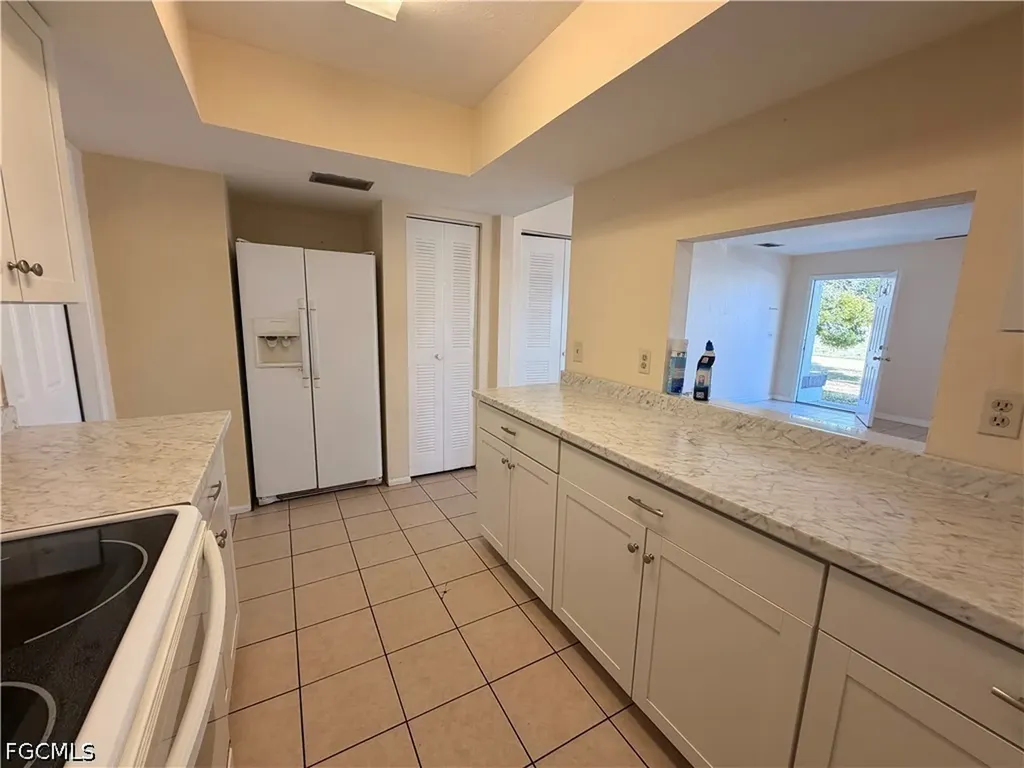 1212 SE 2nd Place Cape Coral FL 33990