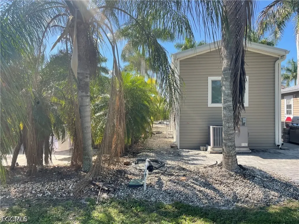 10201 Butterweed Trail Fort Myers FL 33905