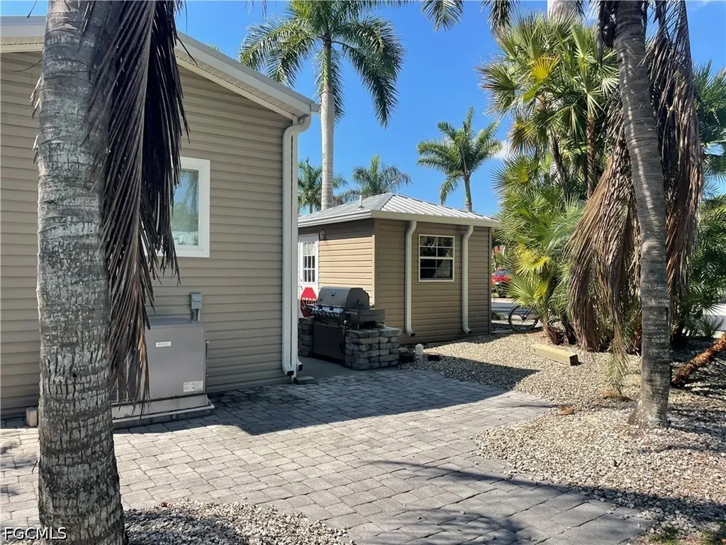 10201 Butterweed Trail Fort Myers FL 33905