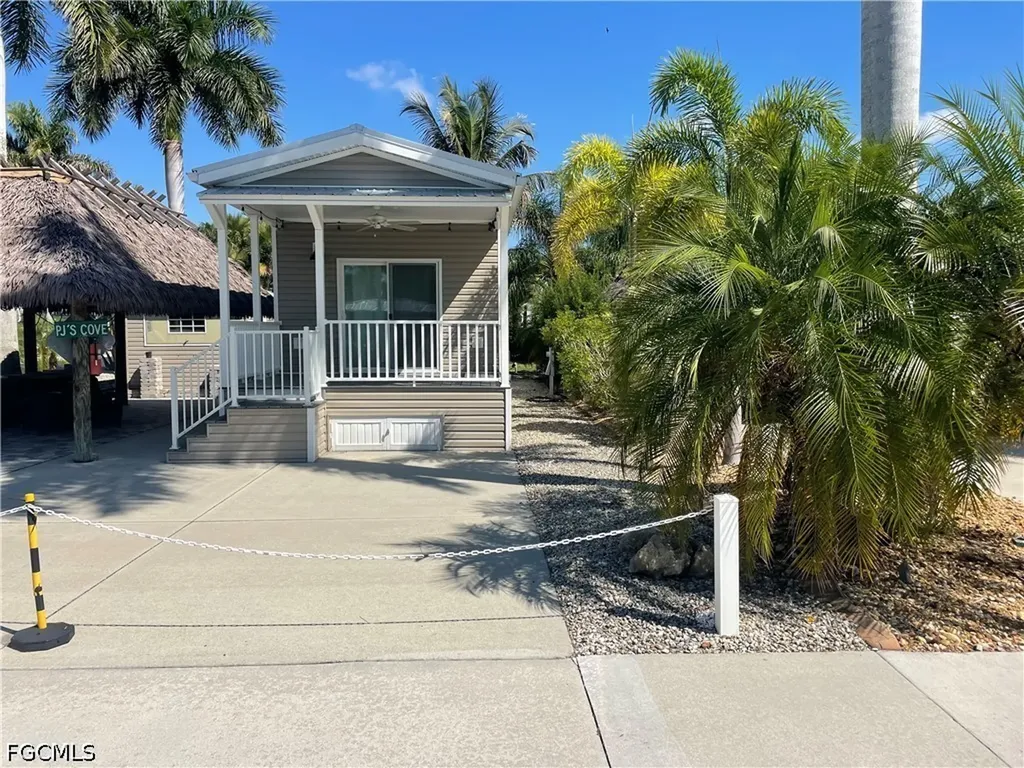 10201 Butterweed Trail Fort Myers FL 33905