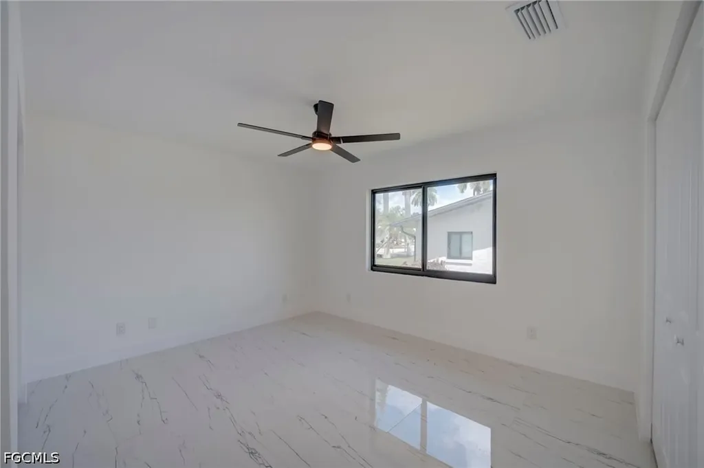 4305 SW 1st Avenue Cape Coral FL 33914