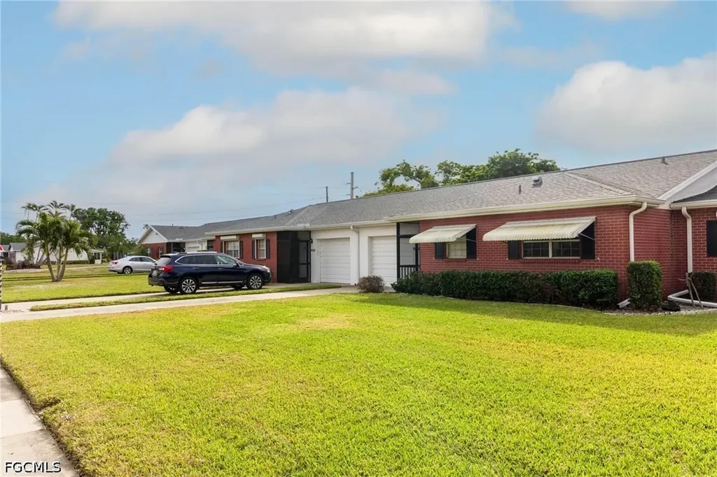 1390 Myerlee Country Club Boulevard Fort Myers FL 33919