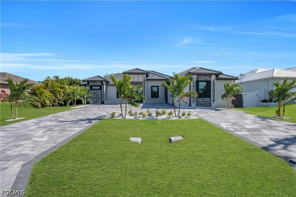 2304 SW 20th Street Cape Coral FL 33991