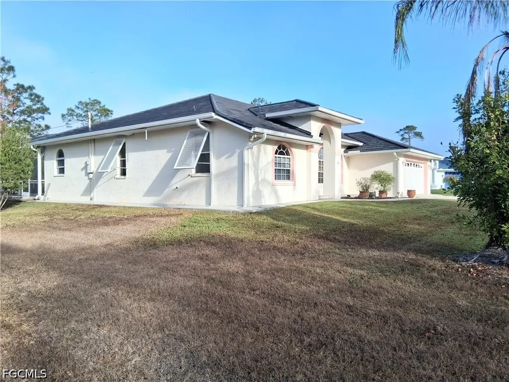 503 Poinsettia Avenue Lehigh Acres FL 33972