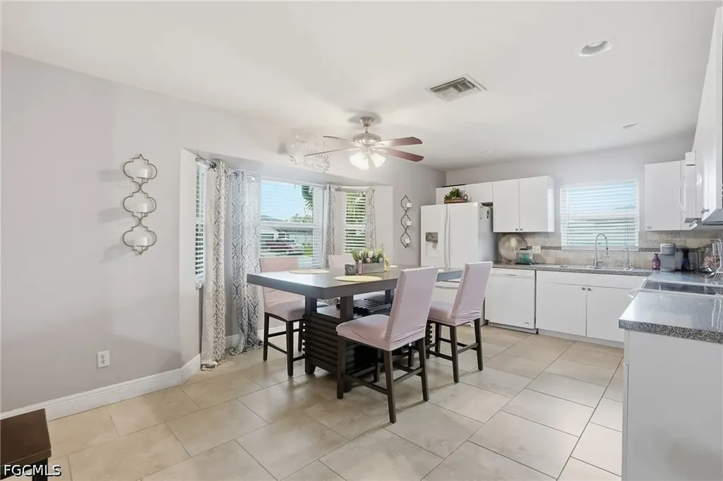 906 Venice Avenue N Lehigh Acres FL 33971