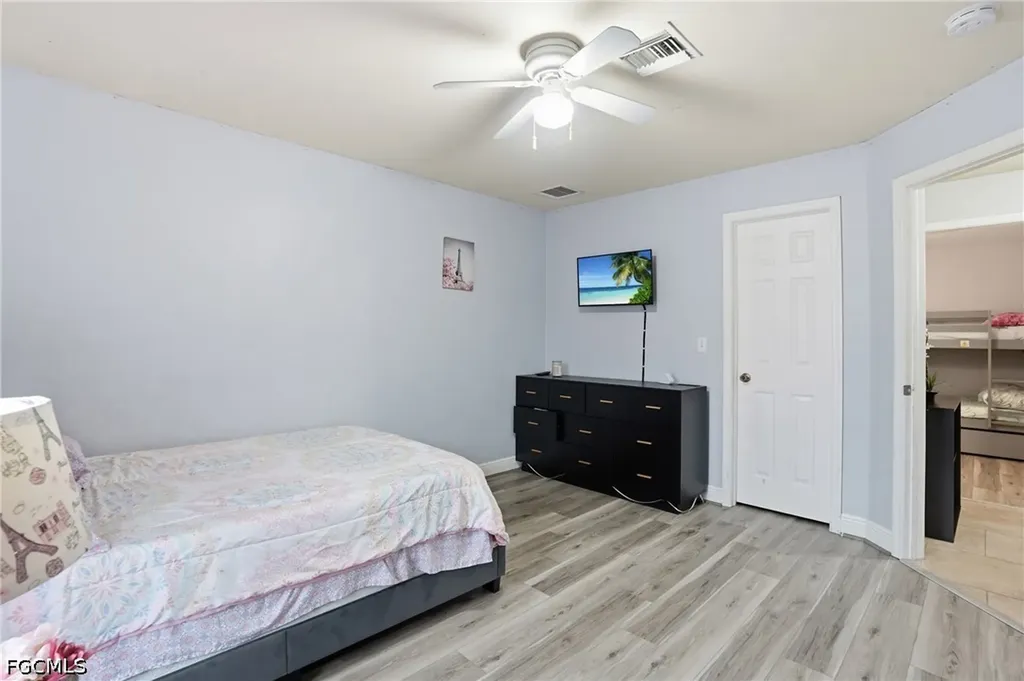 906 Venice Avenue N Lehigh Acres FL 33971