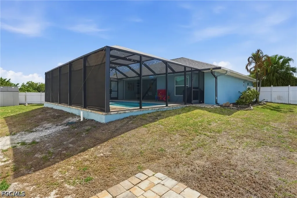 906 Venice Avenue N Lehigh Acres FL 33971