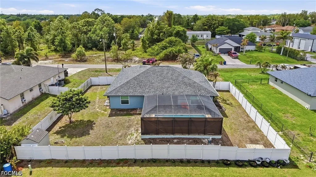 906 Venice Avenue N Lehigh Acres FL 33971