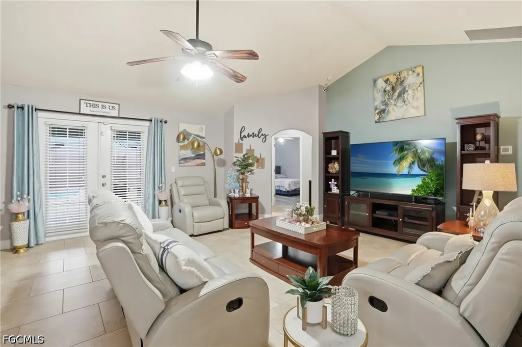906 Venice Avenue N Lehigh Acres FL 33971