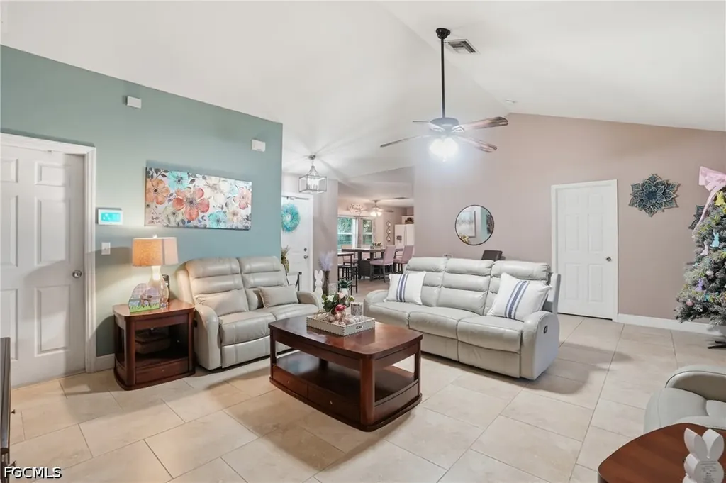906 Venice Avenue N Lehigh Acres FL 33971