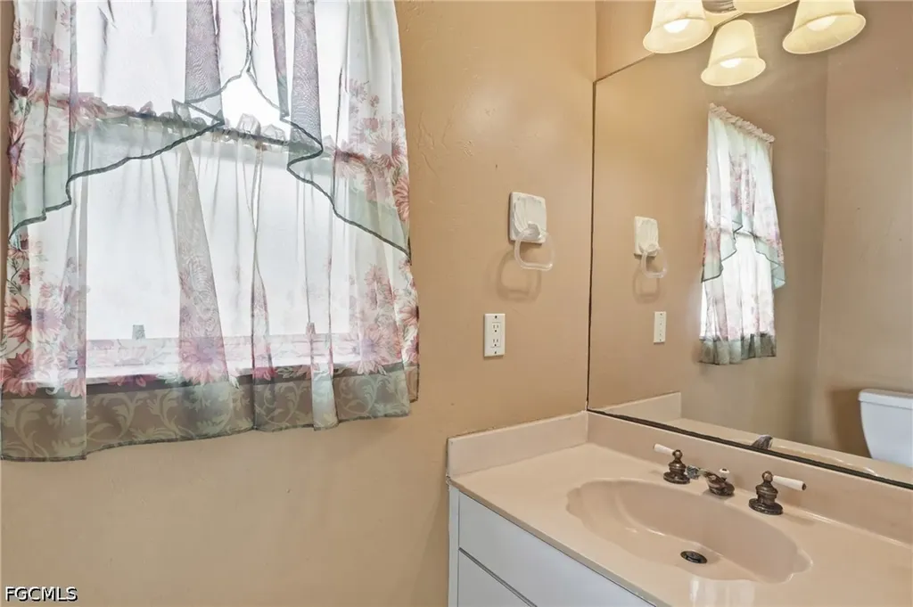 1411 SW 54th Terrace Cape Coral FL 33914