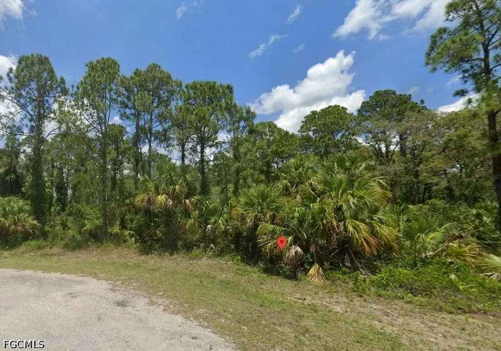 8008 Vega Court Labelle FL 33935